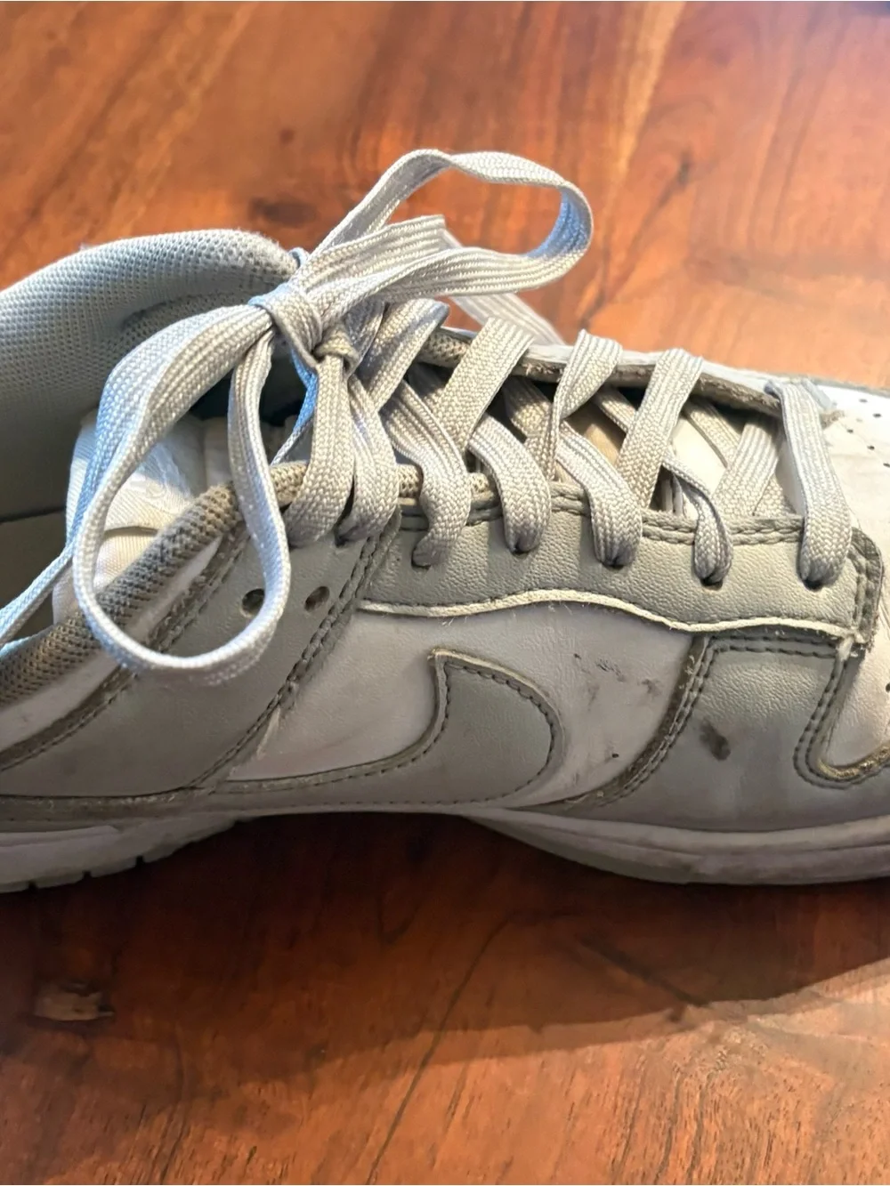 Nike Men’s Dunks - Light Gray & White